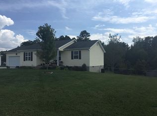 172 Pinewood Dr, Rock Spring, GA 30739