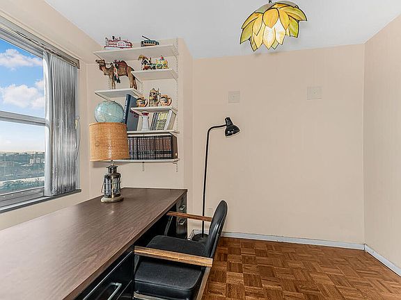3rd image of 555 Kappock St APT 7A