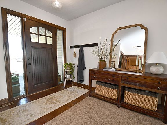 3rd image of 6604 M Avenue Pl