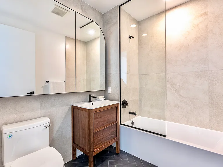 1051 Pacific St #8O — Photo 6