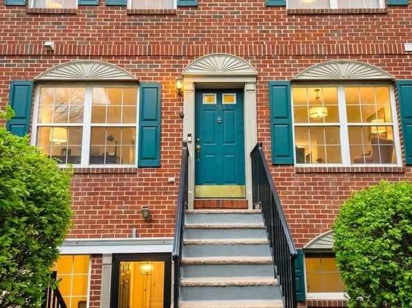 151 W Market St, Newark, NJ 07103