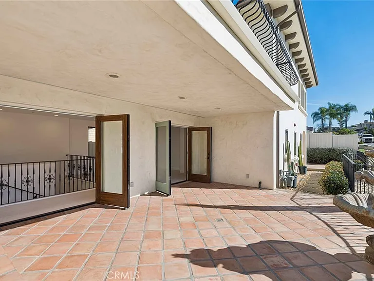 1699 Calle De Los Alamos — Photo 20