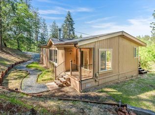 10500 Pekolee Dr, Grass Valley, CA 95949