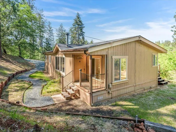 10500 Pekolee Dr, Grass Valley, CA 95949