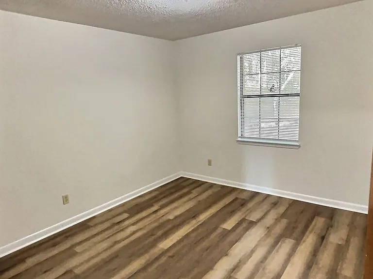9216 Point Aux Chenes Rd — Photo 21