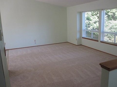 5th image of 3602 232nd Dr NE