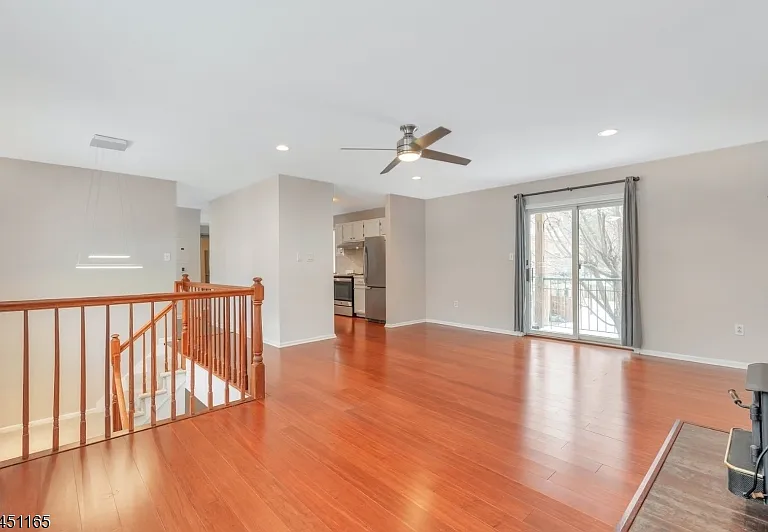 50 Pine St #211 — Photo 7