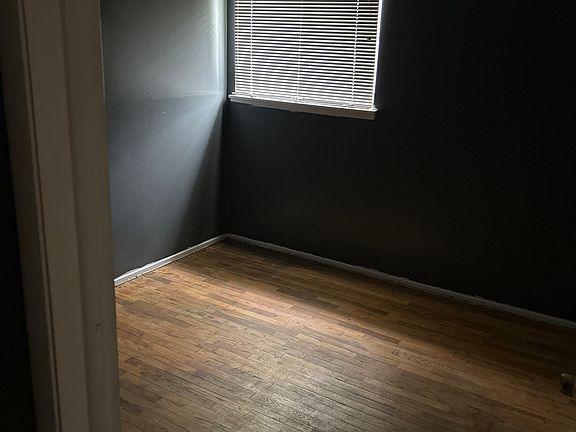 3rd image of 1370 Flamingo Dr
