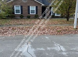 3481 Colonnade Dr, Lexington, KY 40515