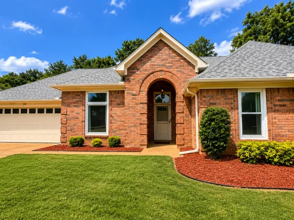 909 Joe Dr, Collierville, TN 38017