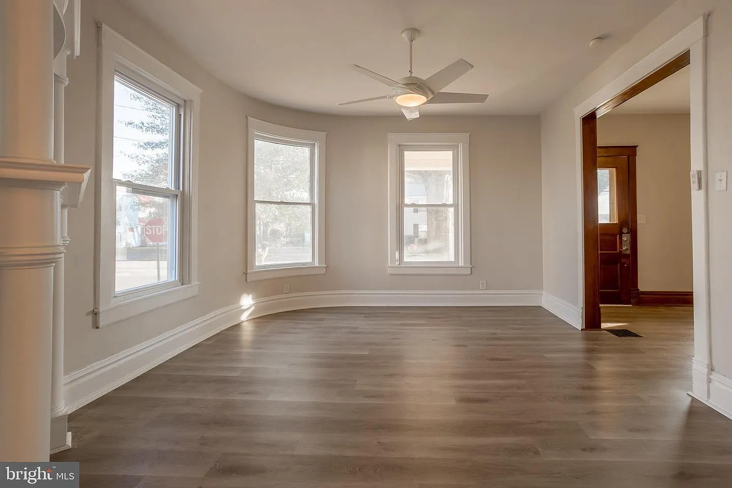 3 bed, 2600 sqft, $2,400 — Photo 3