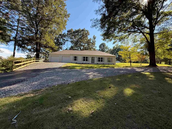 1835 Pleasant Grove Rd, Moscow, TN 38057