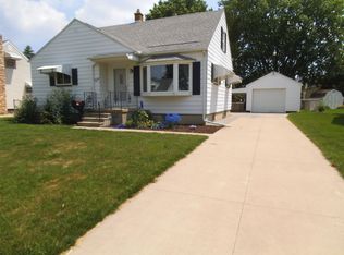 1911 S Sheridan St, Bay City, MI 48708