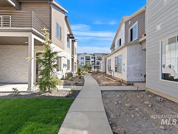 5th image of 720 S Calhoun Pl