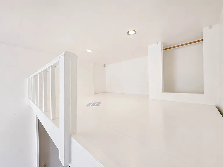 208 W 123rd St #2 — Photo 7