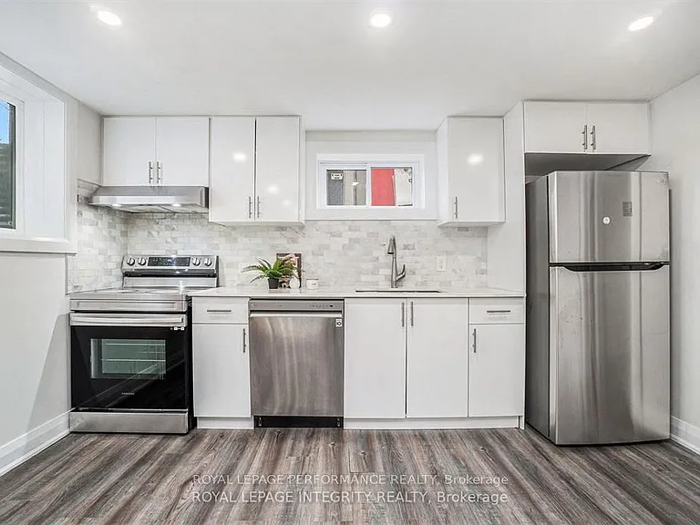 26 B Majestic Dr — Photo 1