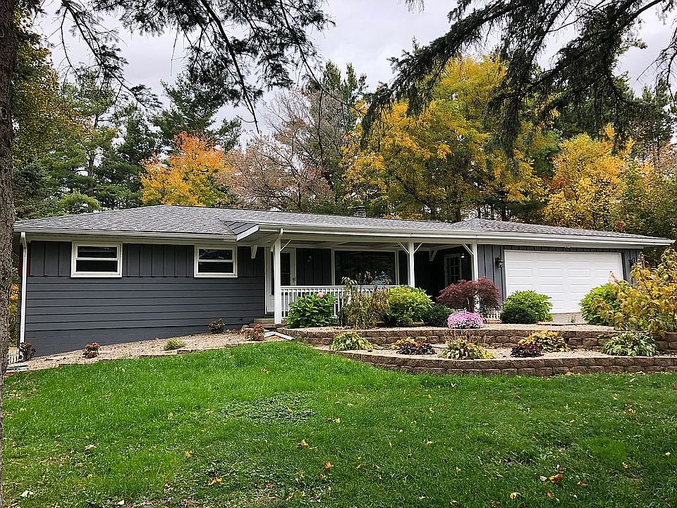 2nd image of 5698 Lakeview Blvd