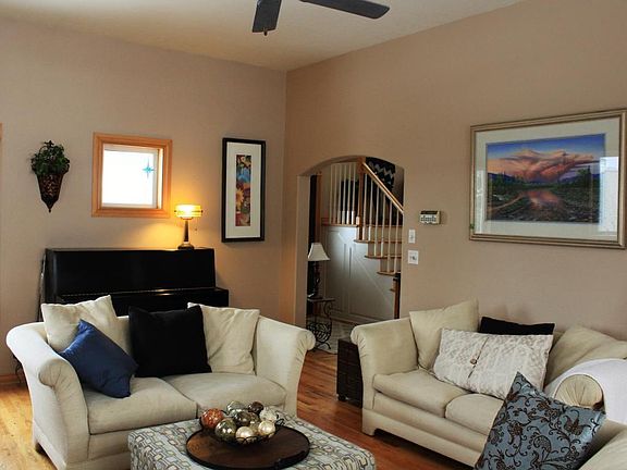 3rd image of 6535 Danielle Lou Ct