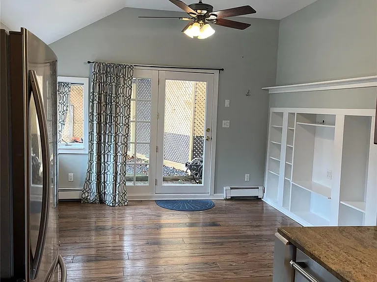 41 Woody Ln — Photo 2