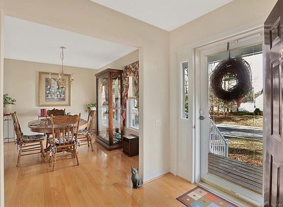 4th image of 13825 Appleford Ct