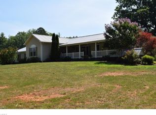 1903 Mountain View Church Rd, King, NC 27021