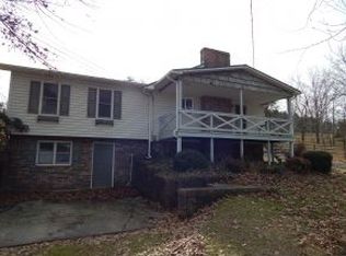 111 Ruble Ln, Erwin, TN 37650