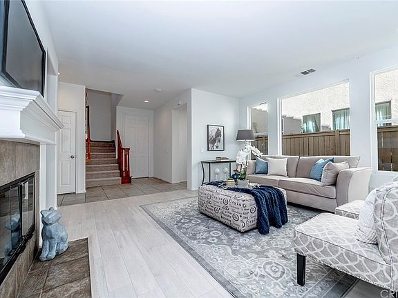 3rd image of 17634 Gladesworth Ln