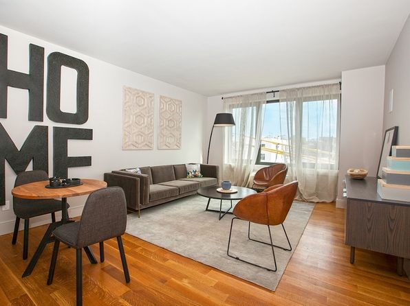 968 60th St APT 423
