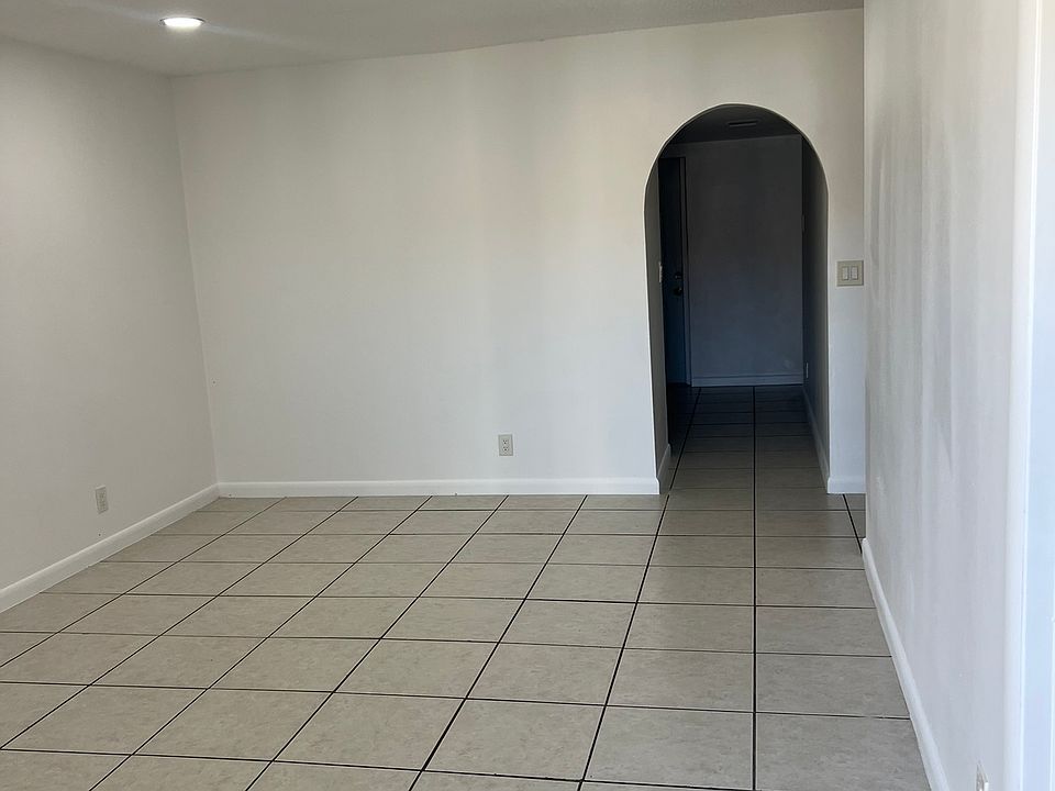1st image of 4710 Myla Ln #4712