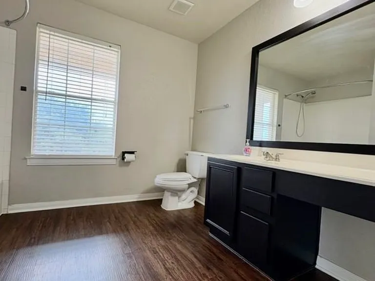 21115 Cape Coral — Photo 12