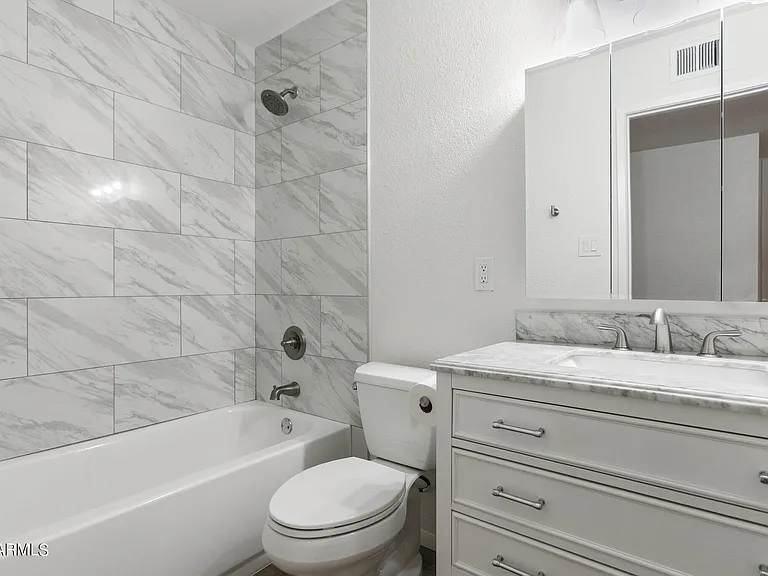 7344 E Polk St — Photo 20