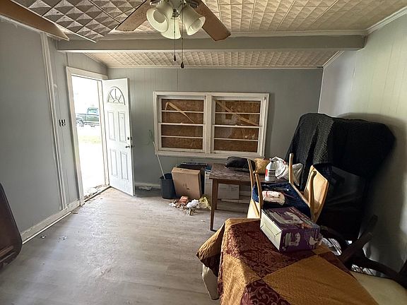 4th image of 3610 Greinwich Blvd