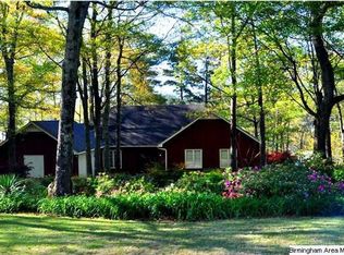 190 River Oaks Dr, Cropwell, AL 35054