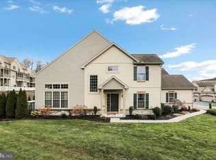 5600 Morning Mist Dr, Harrisburg, PA 17111