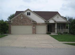 887 Stonebridge Dr, Avon, IN 46123