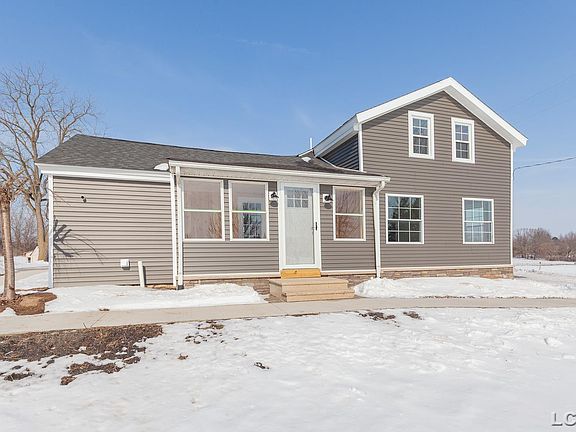 3rd image of 4730 Munger Rd