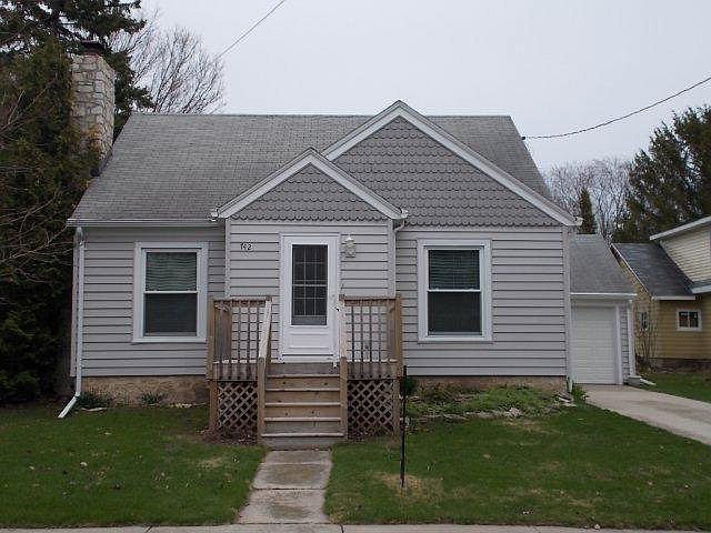 1st image of 742 N 5th Ave