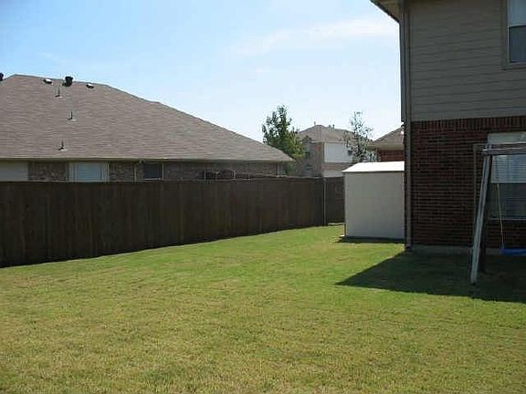 4th image of 3606 Lombardy Dr