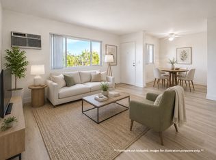 1944 S Broadway APT 2, Escondido, CA 92025