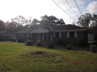 925 Forest Ave, Saraland, AL 36571