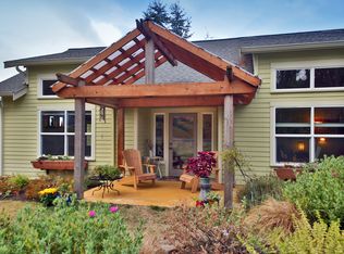 265 Laurel Loop, Langley, WA 98260