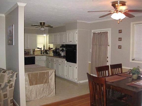 2nd image of 1811 Wayside Dr