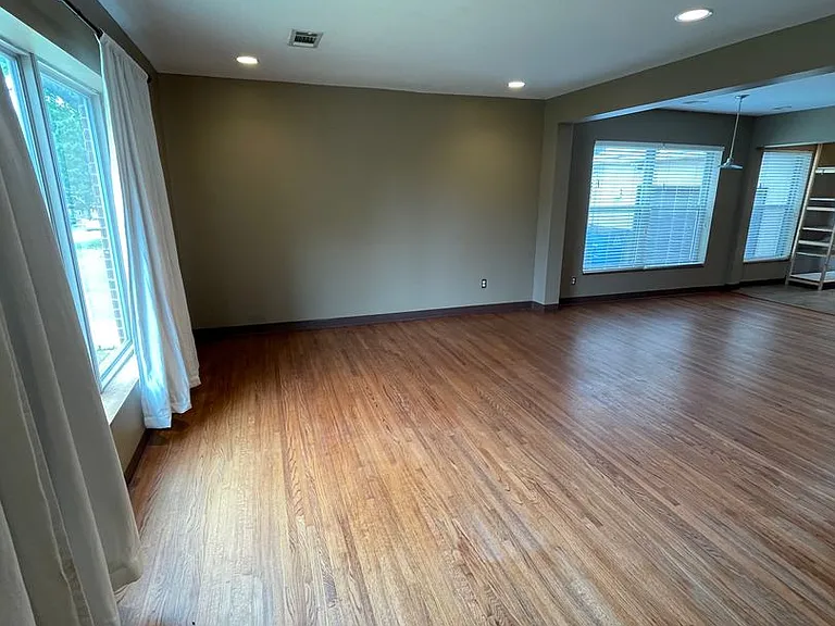 2257 S Florence Ave — Photo 5