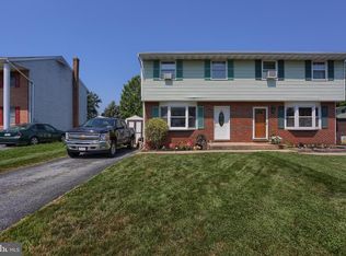 419 S Plum St, Mount Joy, PA 17552