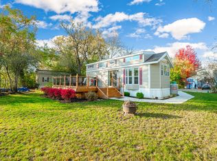 222 Fossil Cove Ln, Wilmington, IL 60481