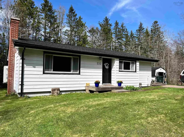 233 Greenfield Rd, Colchester, NS B6L 3M6