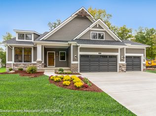 11410 Traverse Dr, Grand Ledge, MI