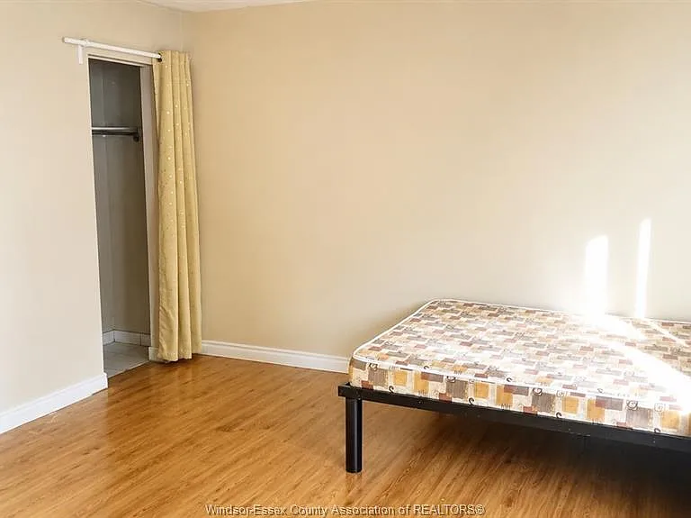 3044 Sandwich St #203 — Photo 6