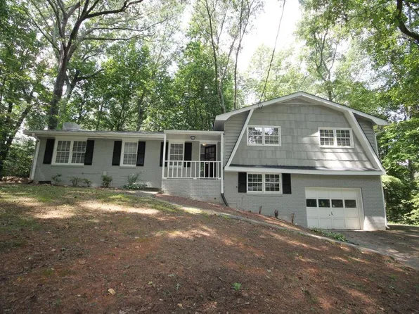 5545 Crestview Dr, Acworth, GA 30102