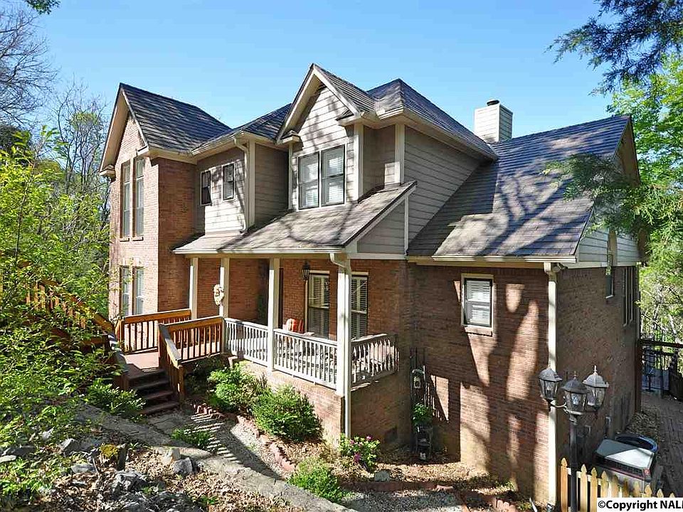 1st image of 16010 Greentree Trl SE